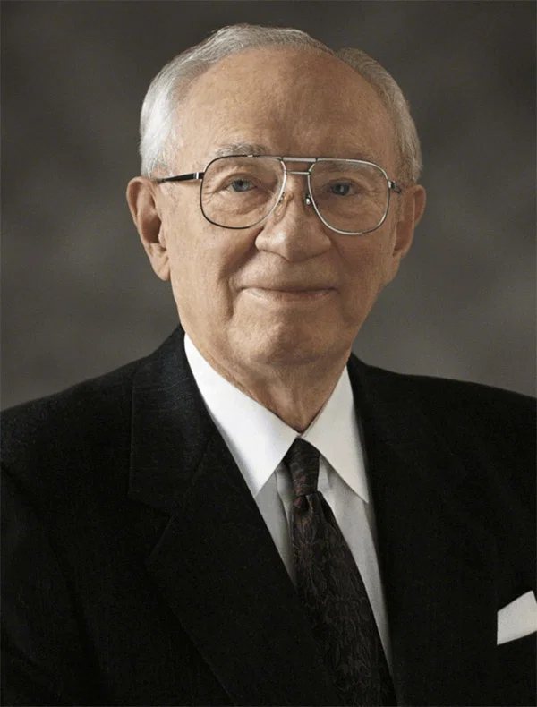 Howard W. Hunter testifies of the truthfulness of Joseph’s declaration.